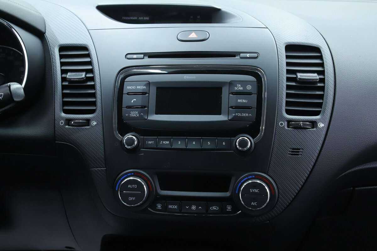 Б/У Киа Церато 2018 года. Фото: #11