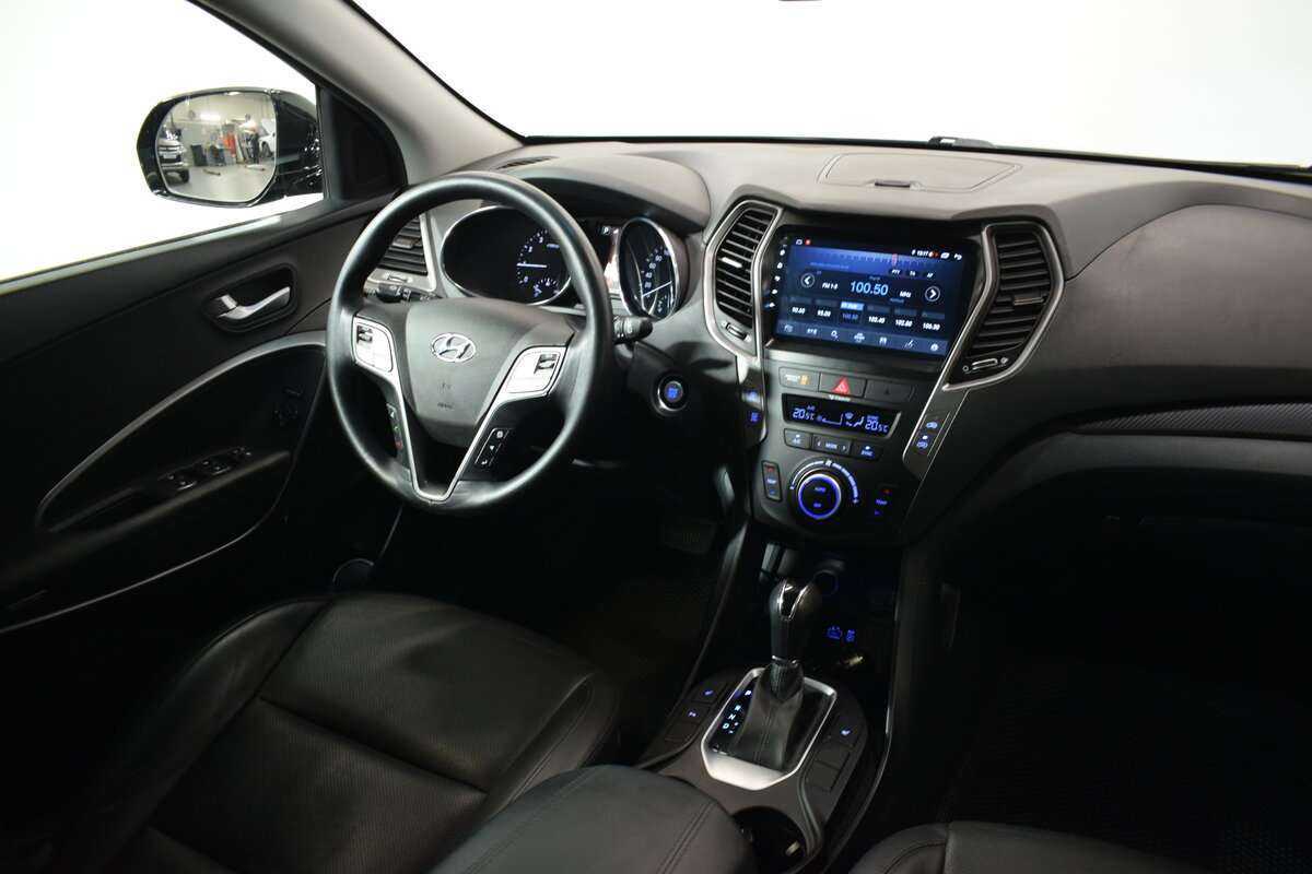 Б/У Хендай Санта Фе 2016 года. Фото: #8