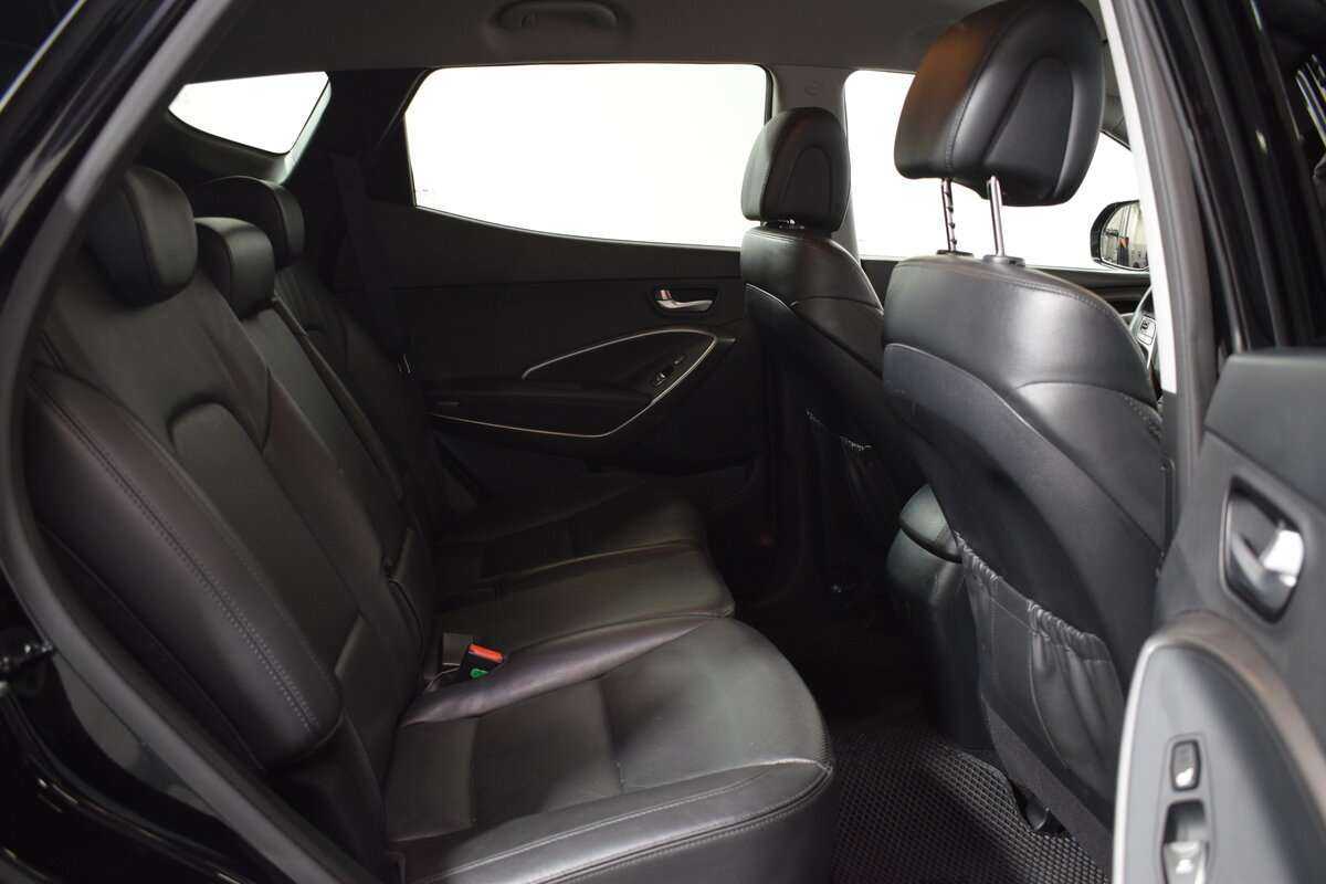 Б/У Хендай Санта Фе 2016 года. Фото: #18