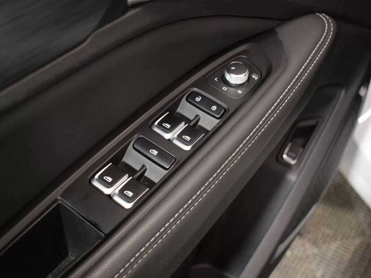 Geely Tugella 2021 года с пробегом. Фото: #7