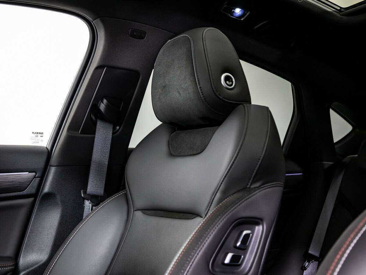 Geely Tugella 2022 года с пробегом. Фото: #17