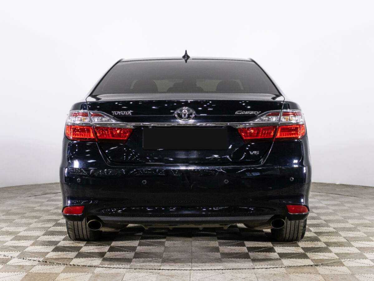Toyota Camry 2017 года с пробегом. Фото: #5