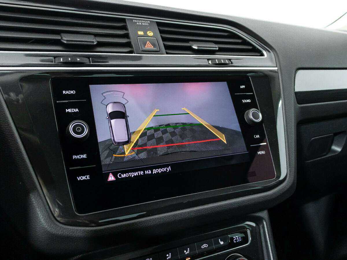 Б/У Фольксваген Тигуан 2018 года. Фото: #15