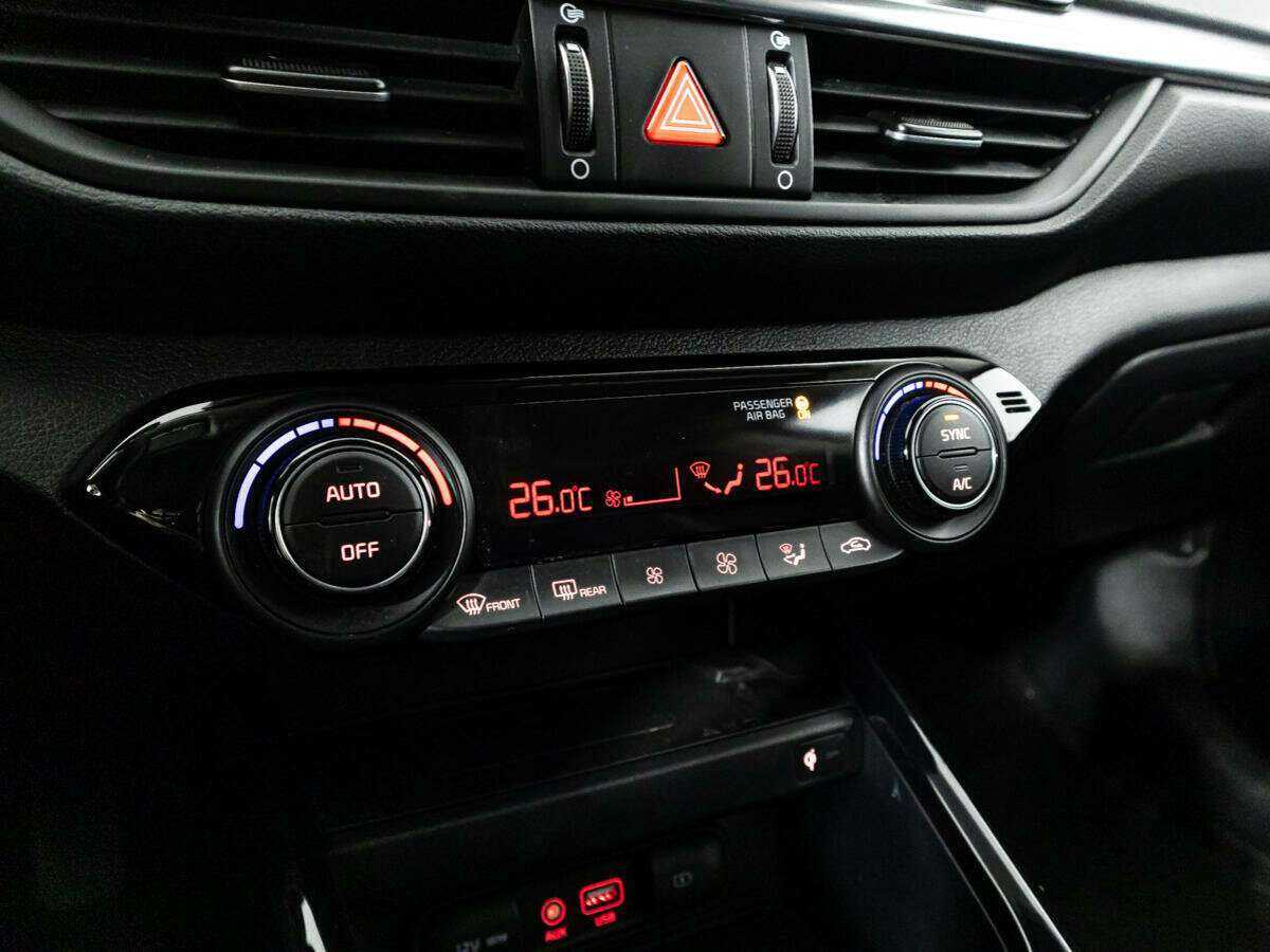 Б/У Киа Церато 2019 года. Фото: #18