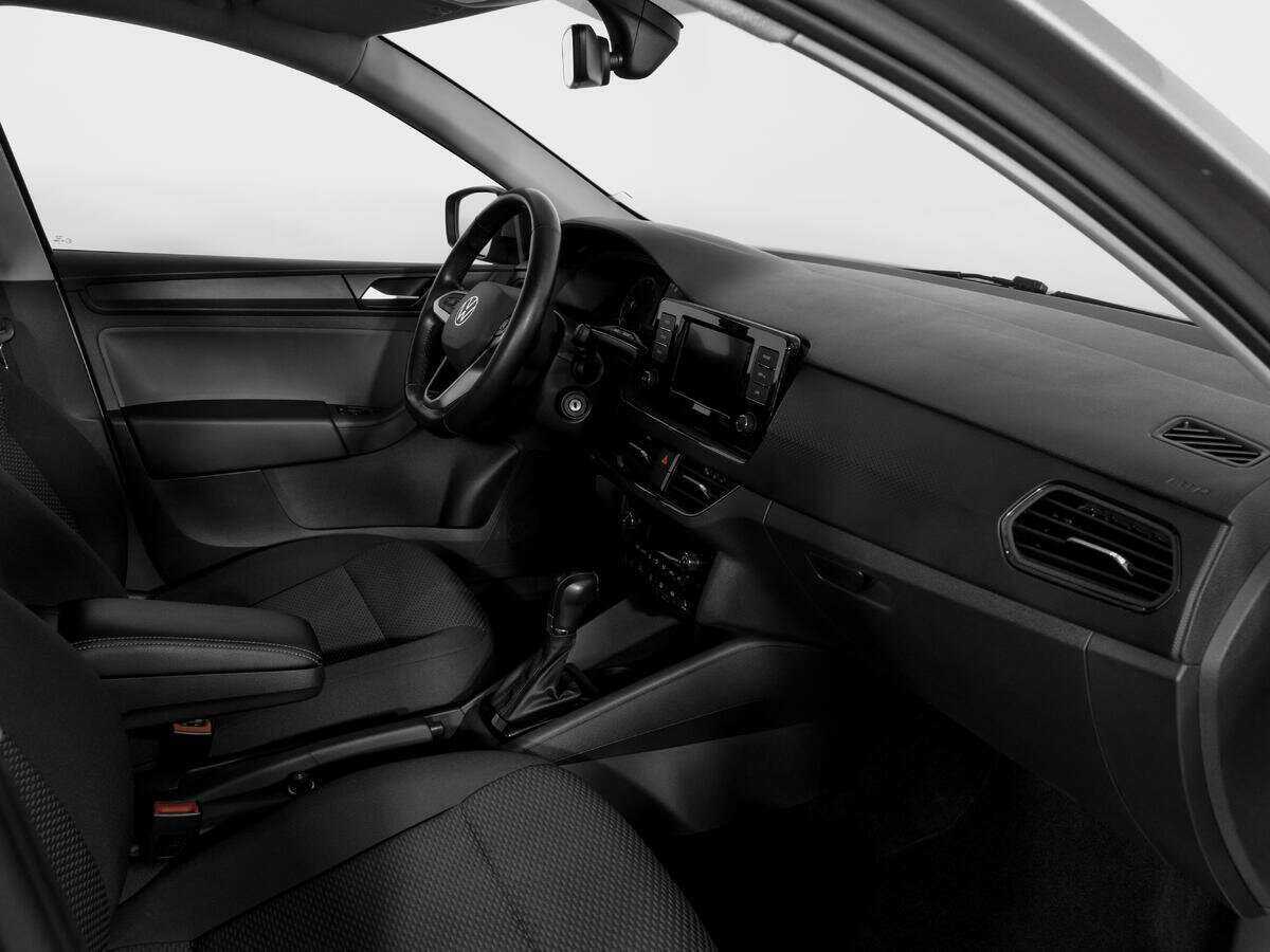 Б/У Фольксваген Поло 2021 года. Фото: #8