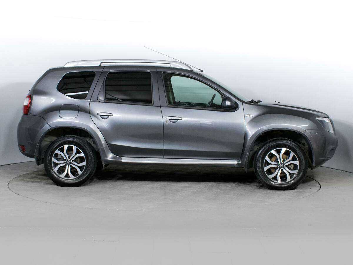 Б/У Ниссан Террано 2016 года. Фото: #3