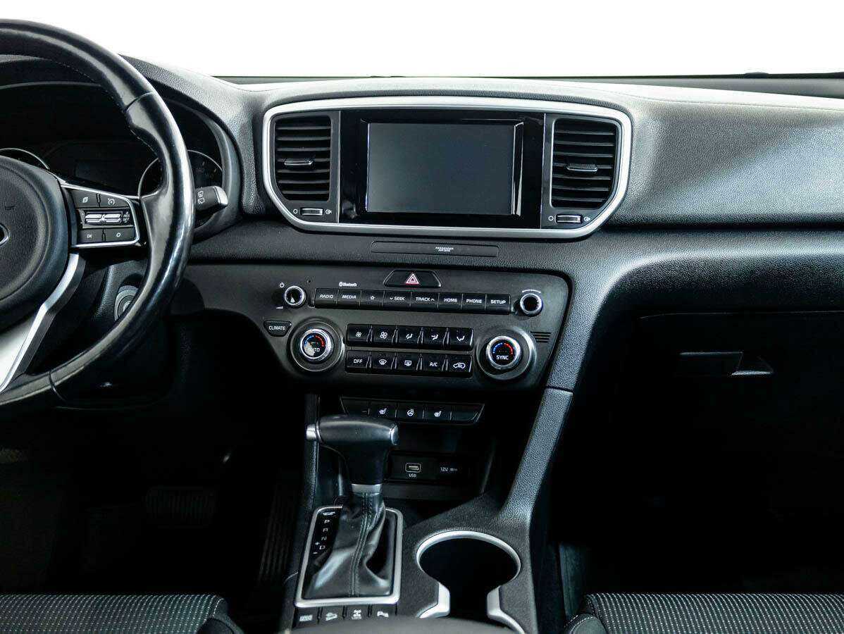 Б/У Киа Спортейдж 2018 года. Фото: #21