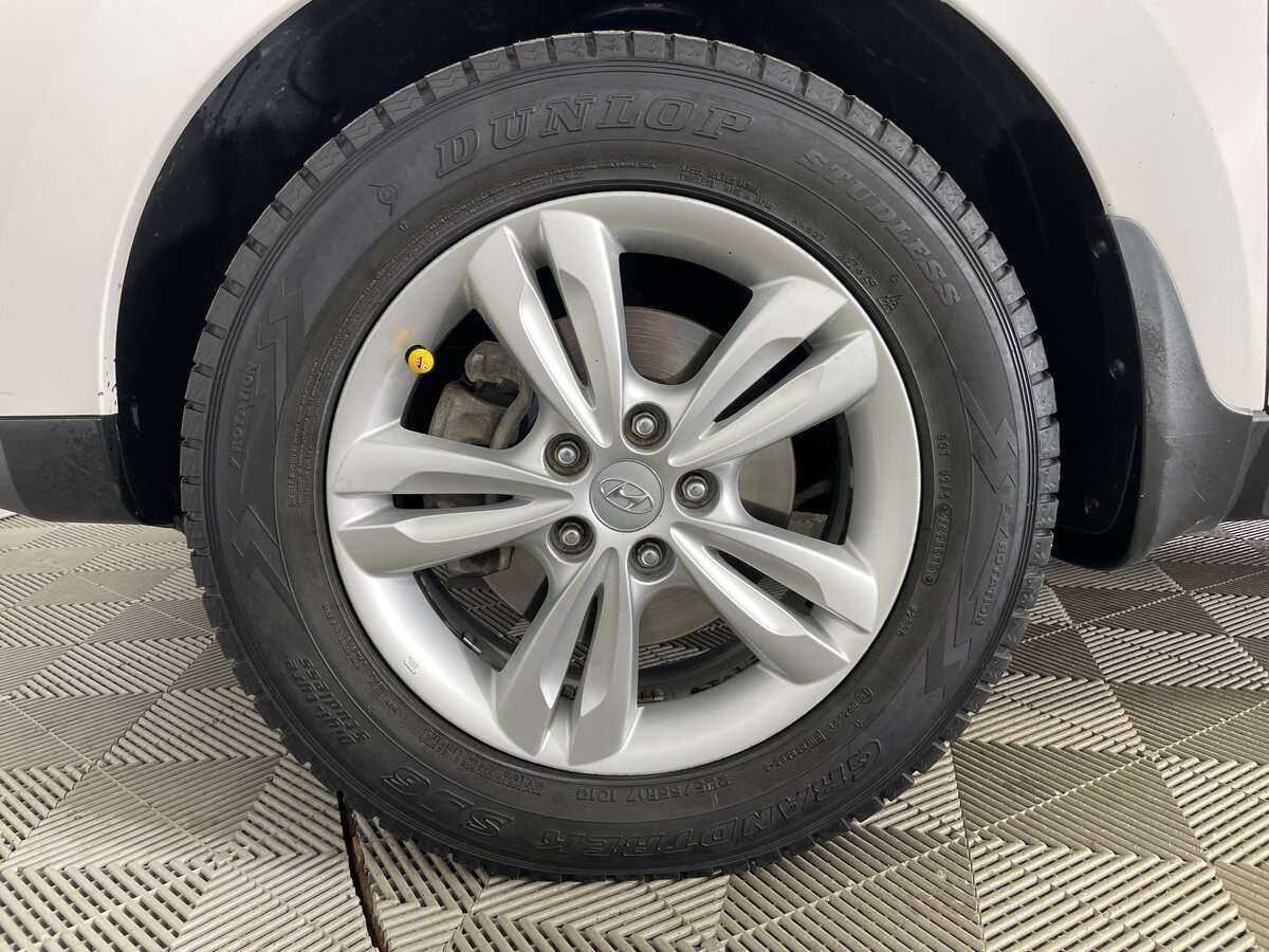 Б/У Хендай ай-икс35 2013 года. Фото: #6