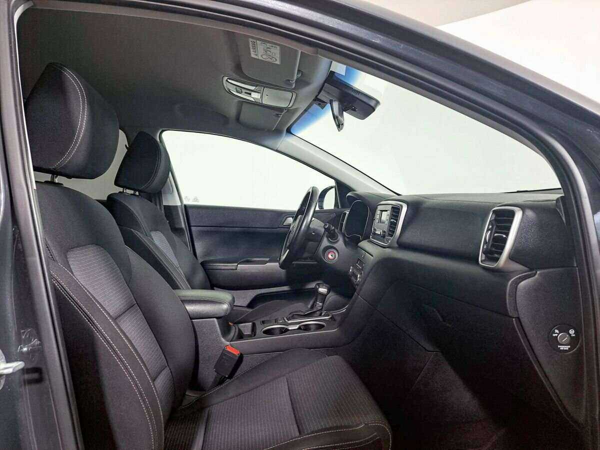 Б/У Киа Спортейдж 2019 года. Фото: #8