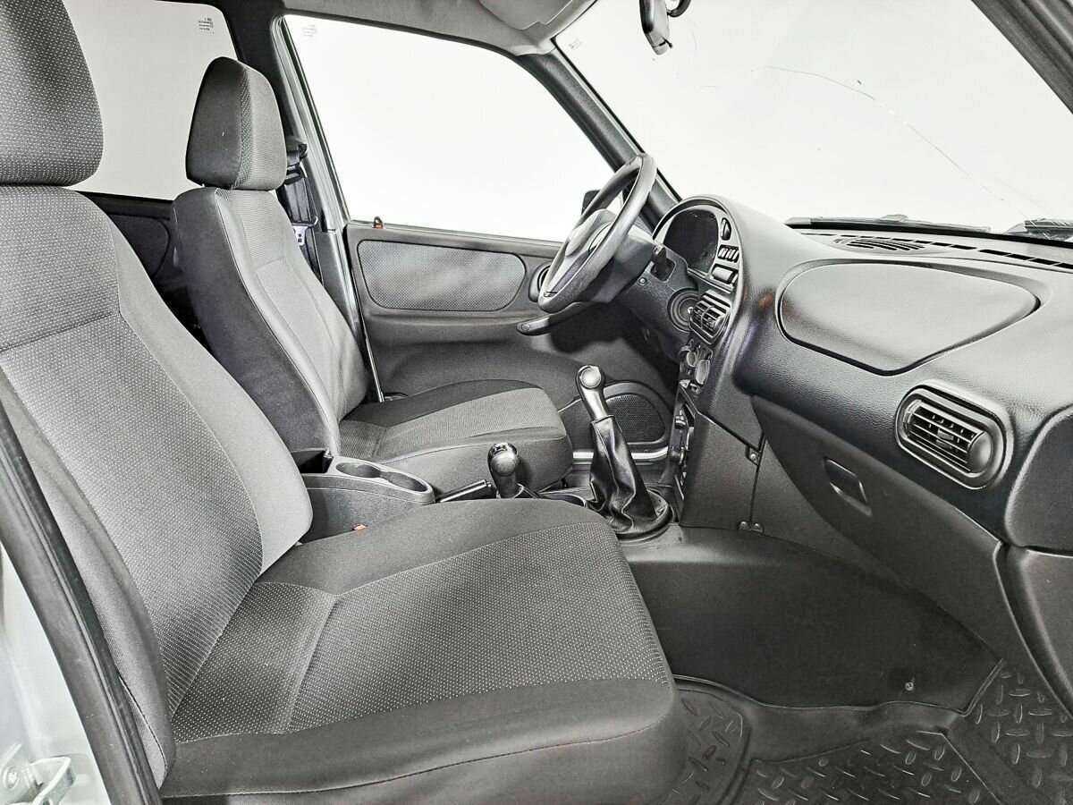 Б/У Шевроле Нива 2013 года. Фото: #8