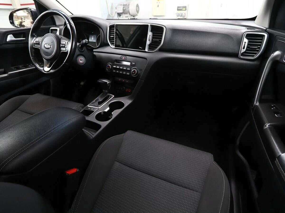 Б/У Киа Спортейдж 2018 года. Фото: #7