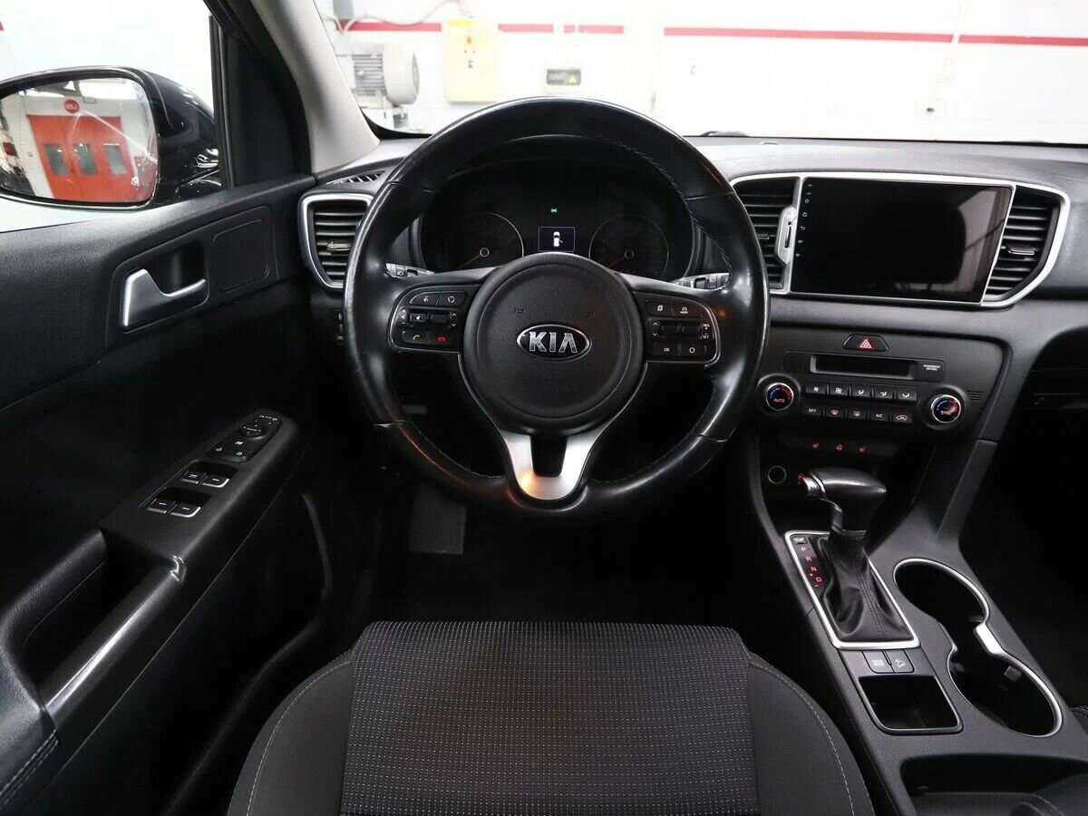 Б/У Киа Спортейдж 2018 года. Фото: #9