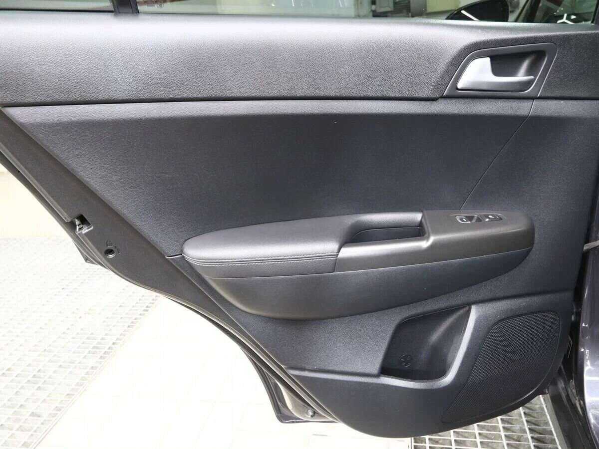 Б/У Киа Спортейдж 2018 года. Фото: #14