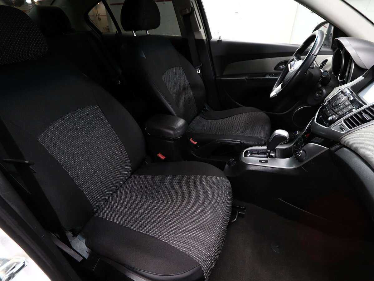 Б/У Шевроле Круз 2012 года. Фото: #11