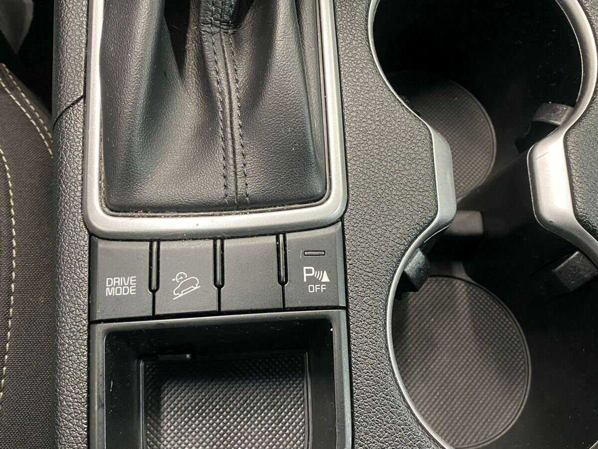 Б/У Киа Спортейдж 2018 года. Фото: #15