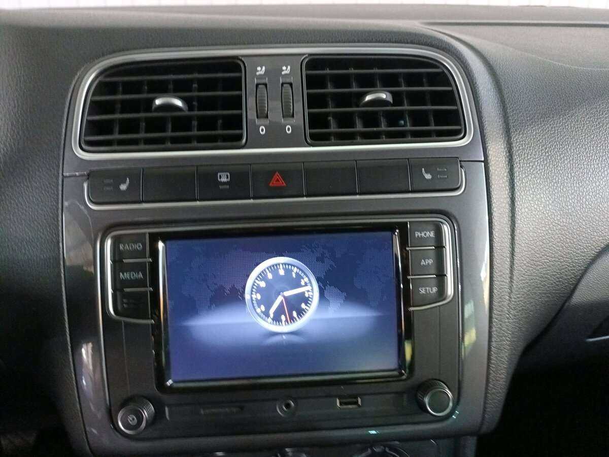 Б/У Фольксваген Поло 2019 года. Фото: #16