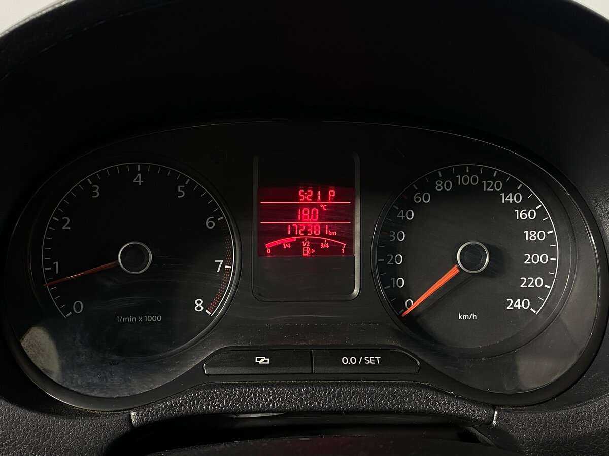 Б/У Фольксваген Поло 2012 года. Фото: #14