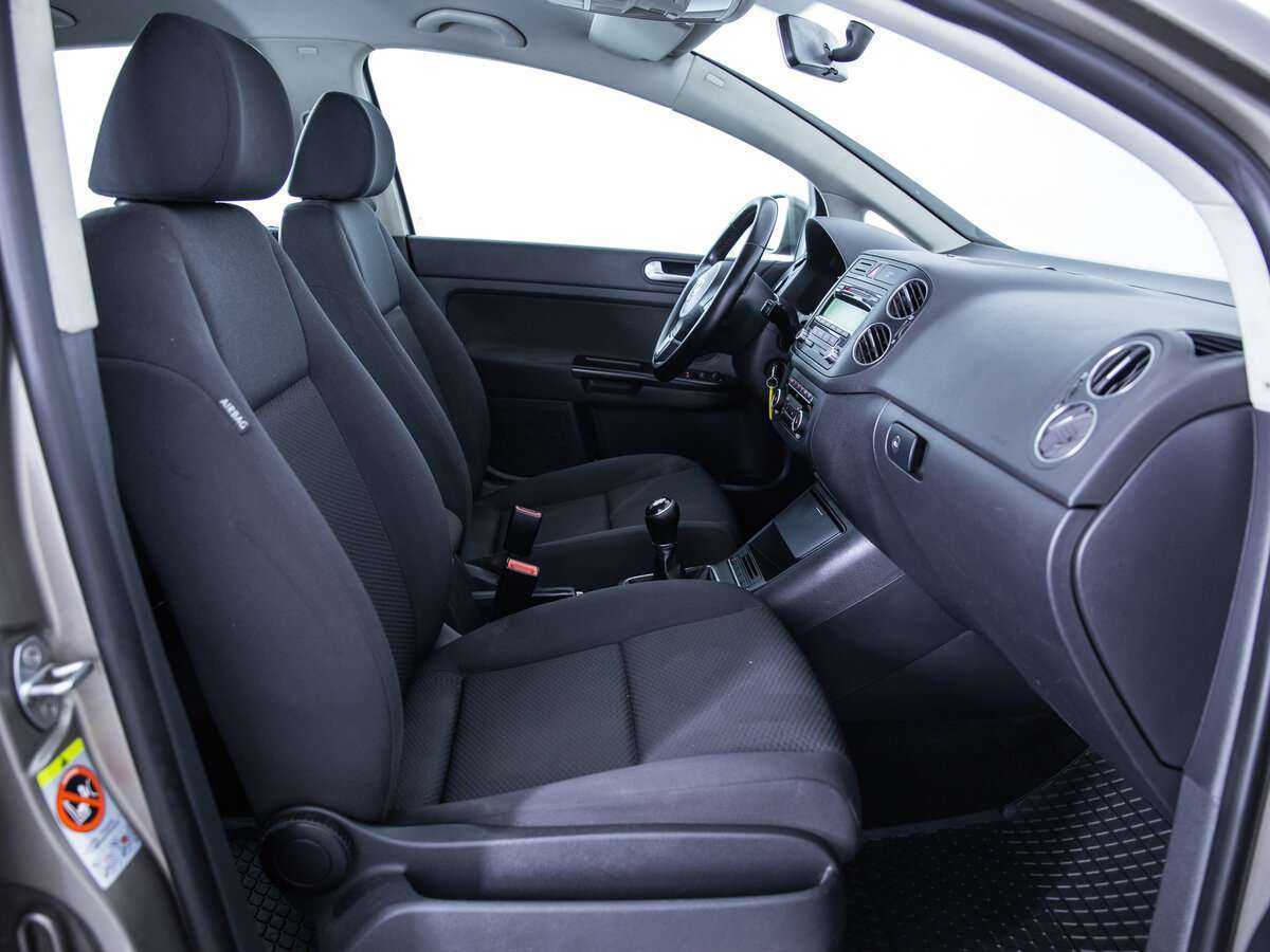 Б/У Фольксваген Гольф Плюс 2012 года. Фото: #9