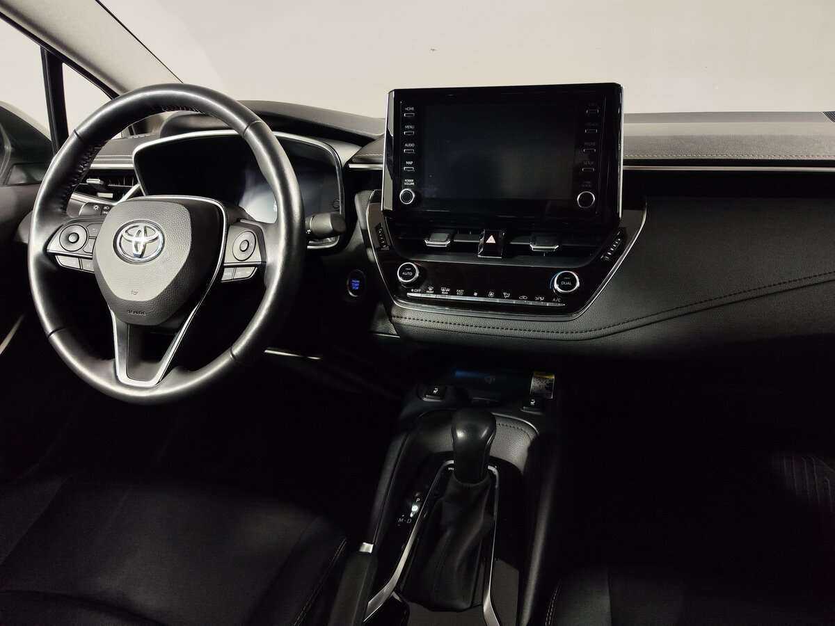 Б/У Тойота Королла 2019 года. Фото: #22