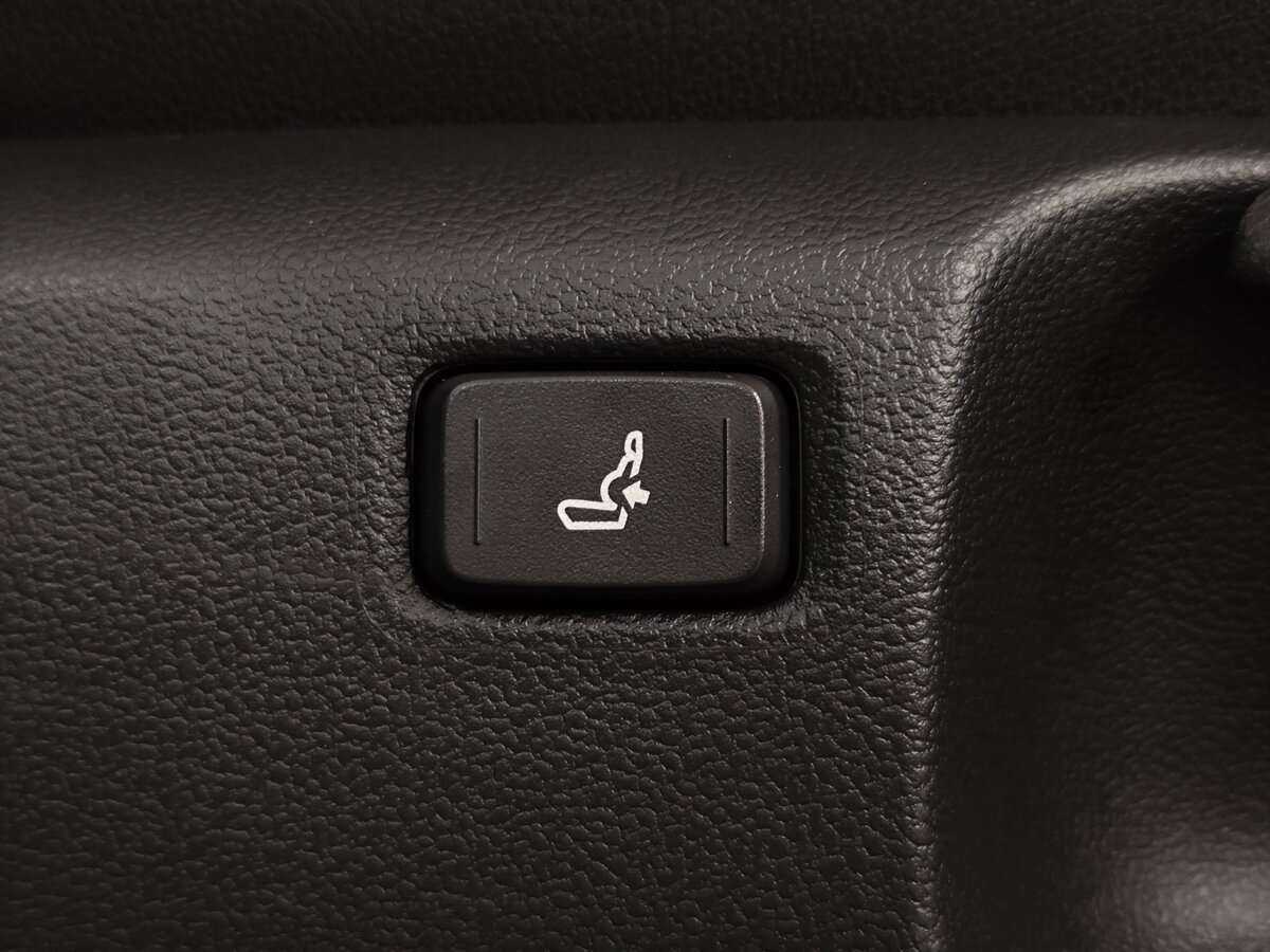 Б/У Тойота Королла 2019 года. Фото: #23