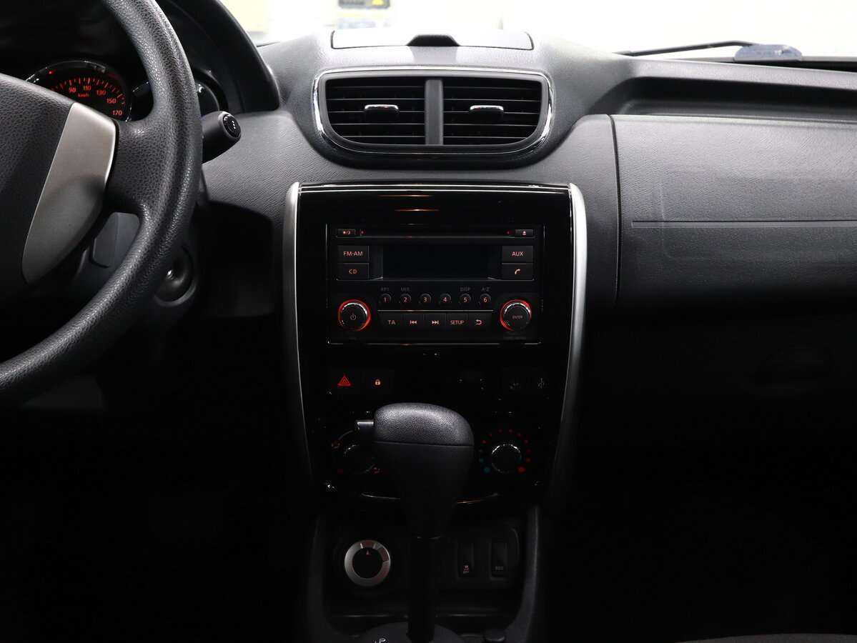 Б/У Ниссан Террано 2016 года. Фото: #15