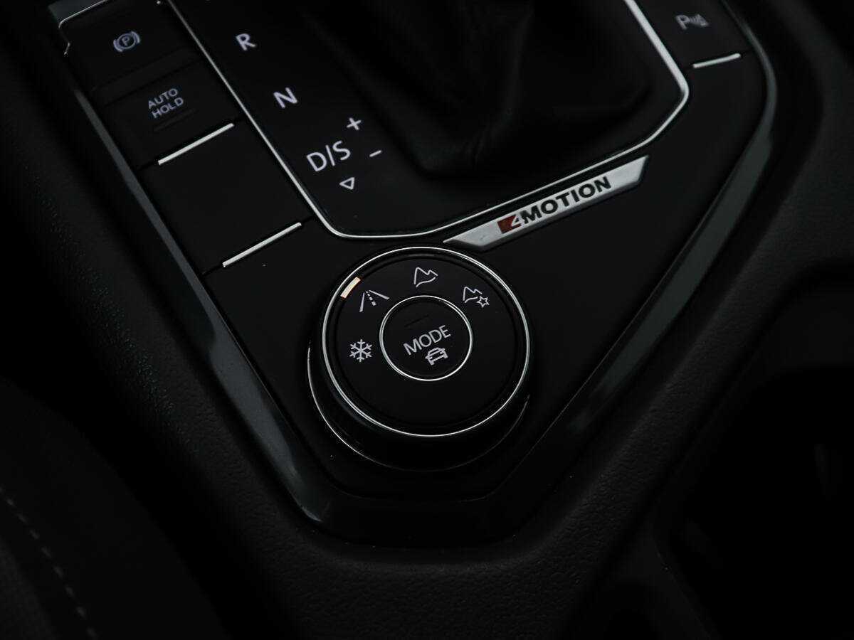 Б/У Фольксваген Тигуан 2018 года. Фото: #16