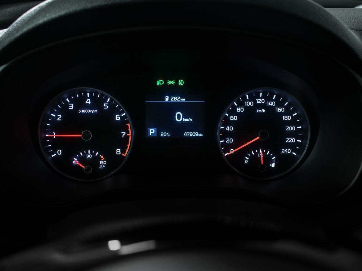 Б/У Киа Спортейдж 2021 года. Фото: #10