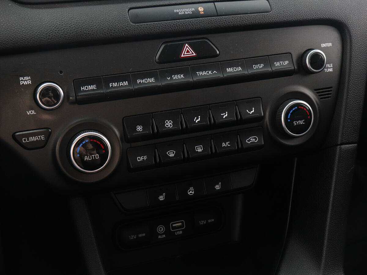 Б/У Киа Спортейдж 2018 года. Фото: #16