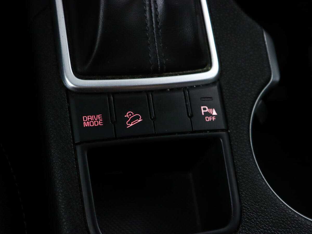 Б/У Киа Спортейдж 2019 года. Фото: #17