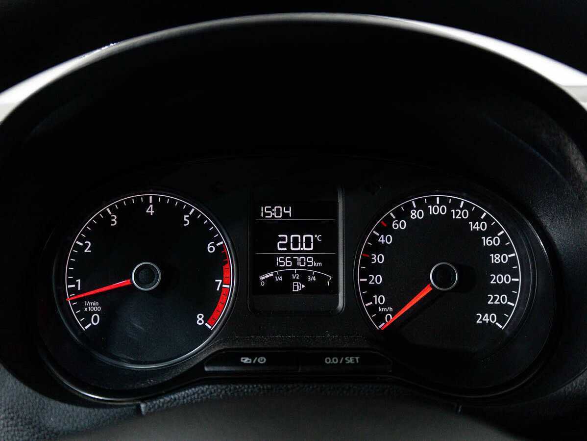 Б/У Фольксваген Поло 2015 года. Фото: #9