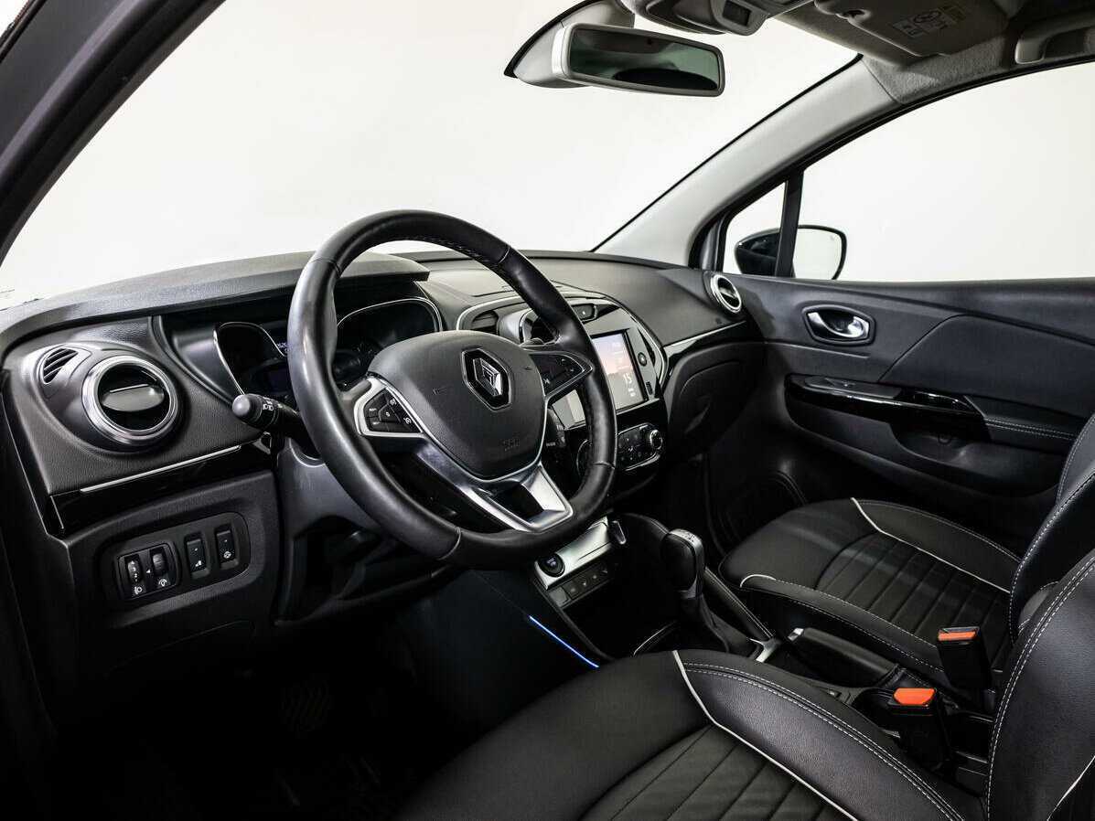 Б/У Рено Каптюр 2021 года. Фото: #9