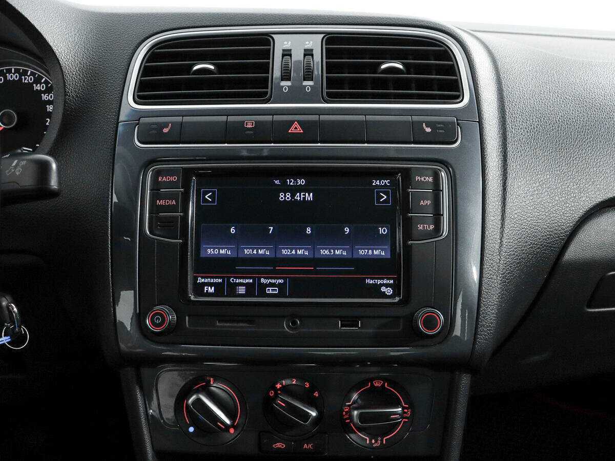 Б/У Фольксваген Поло 2020 года. Фото: #11