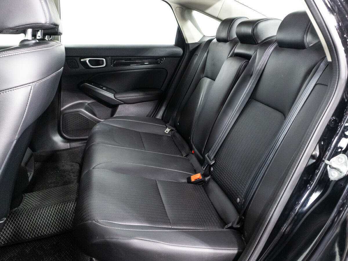 Honda Civic 2021 года с пробегом. Фото: #9