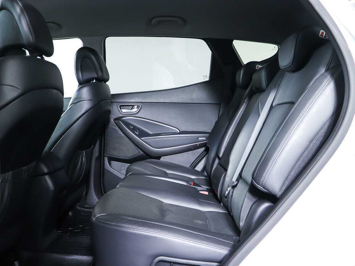 Б/У Хендай Санта Фе 2016 года. Фото: #7