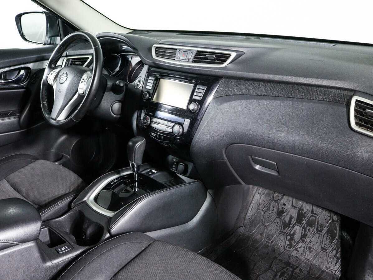 Б/У Ниссан Икс-Трейл 2018 года. Фото: #8