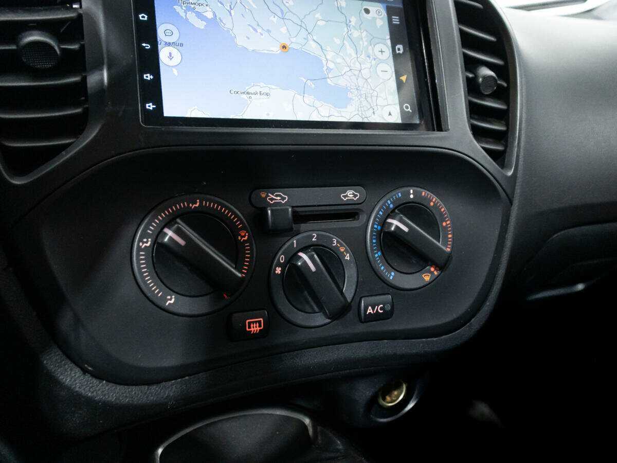 Б/У Ниссан Жук 2013 года. Фото: #16