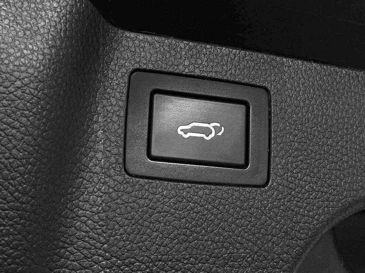 Hyundai Santa Fe 2015 года с пробегом. Фото: #10