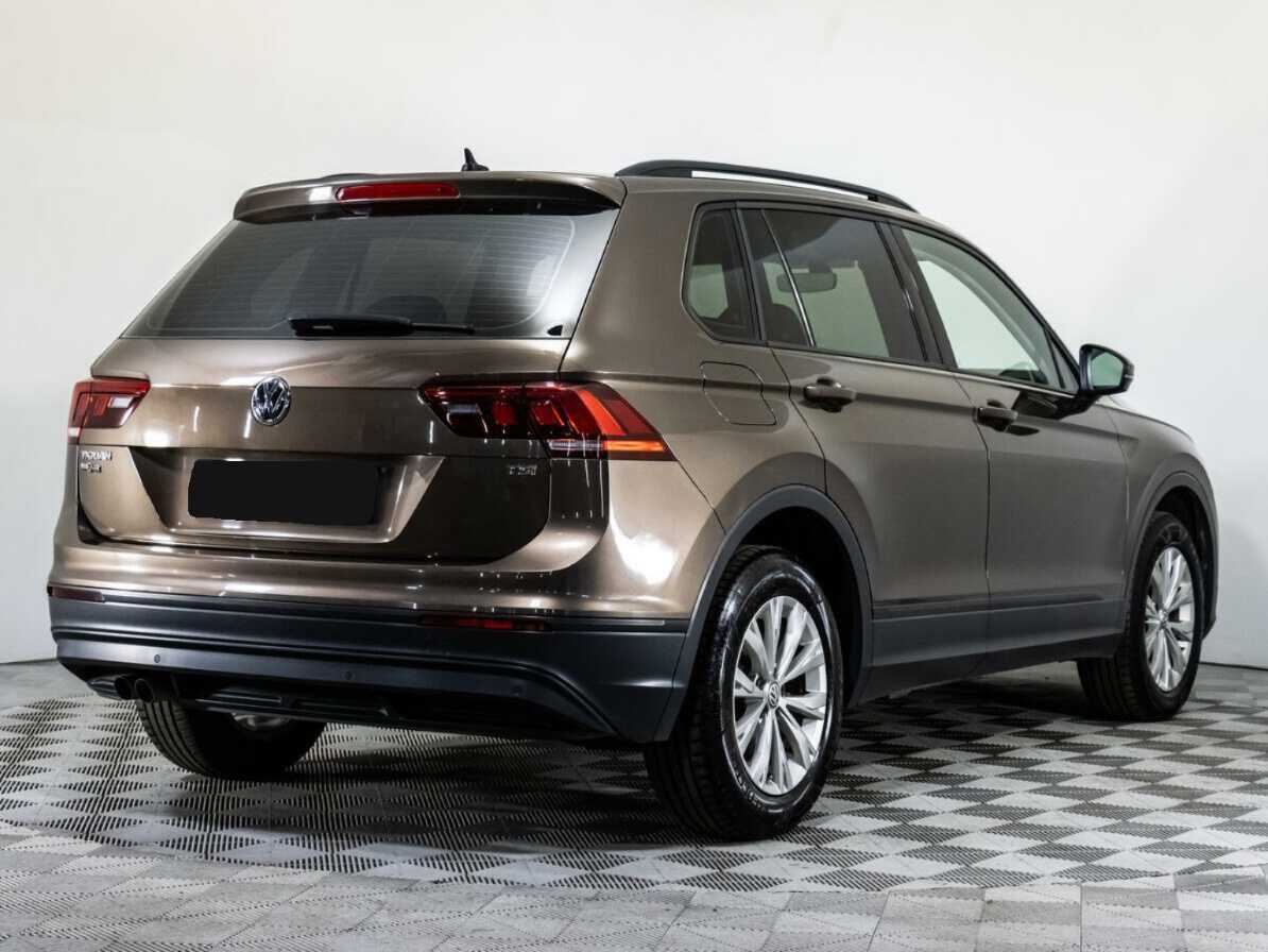 Б/У Фольксваген Тигуан 2017 года. Фото: #3