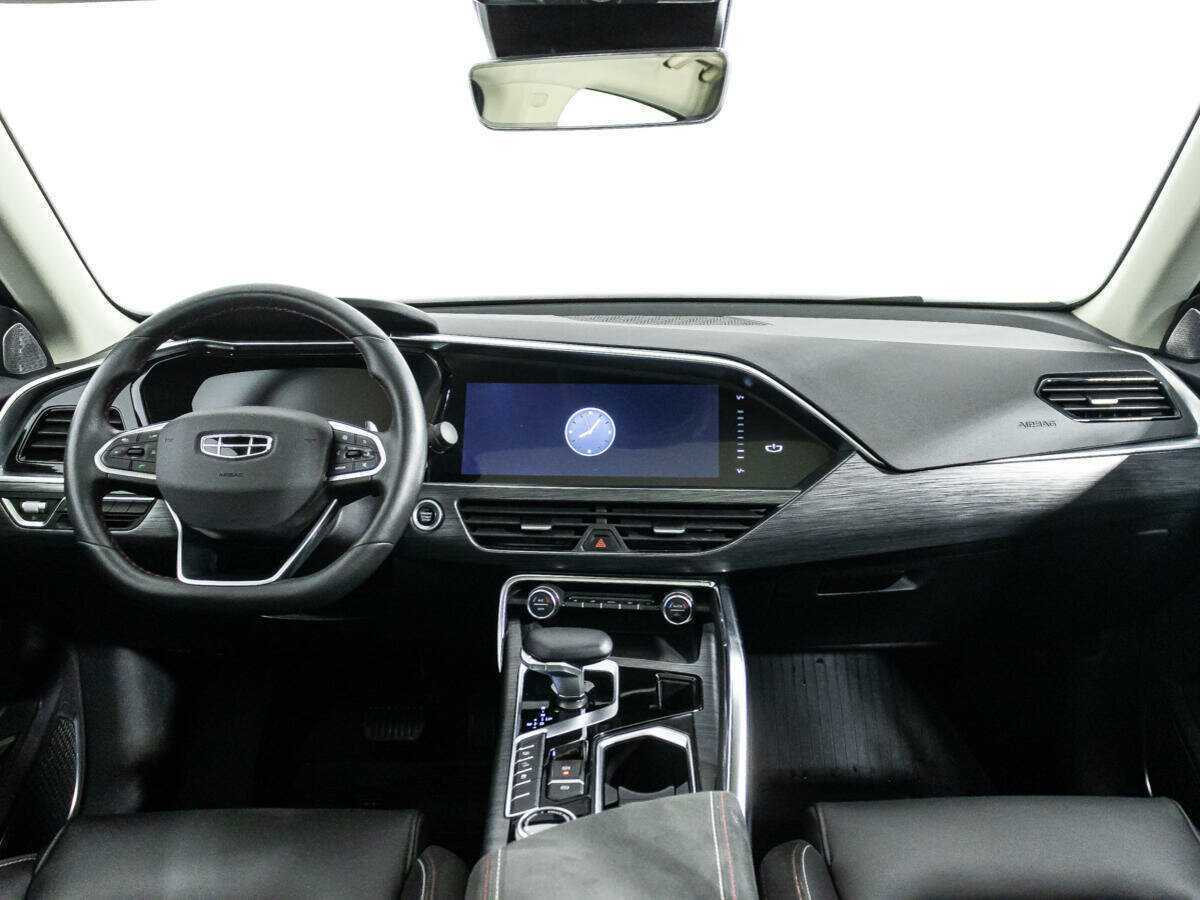 Geely Tugella 2022 года с пробегом. Фото: #12