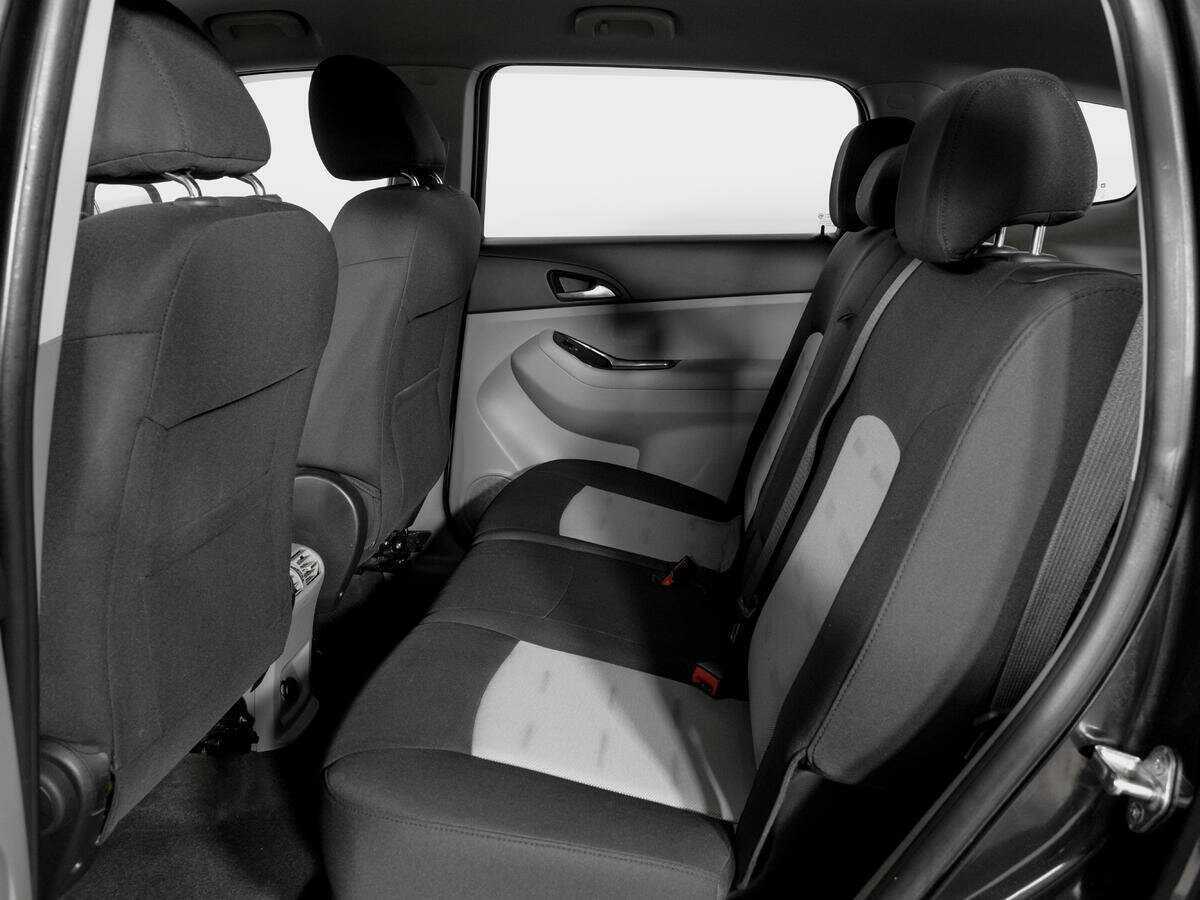 Б/У Шевроле Орландо 2014 года. Фото: #9