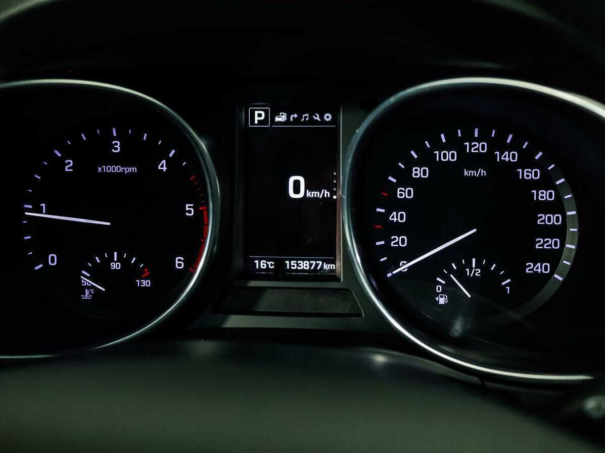 Б/У Хендай Санта Фе 2017 года. Фото: #17