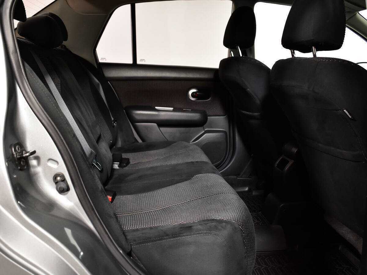 Б/У Ниссан Тиида 2013 года. Фото: #9