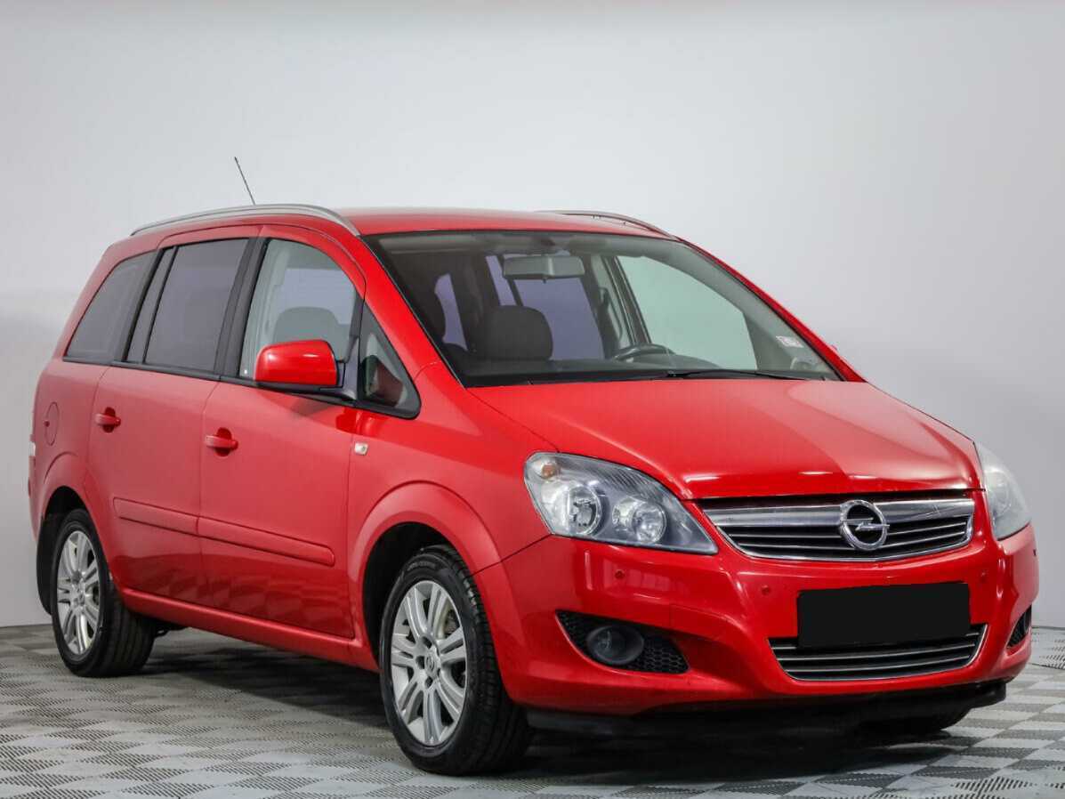 Б/У Опель Зафира 2012 года. Фото: #1