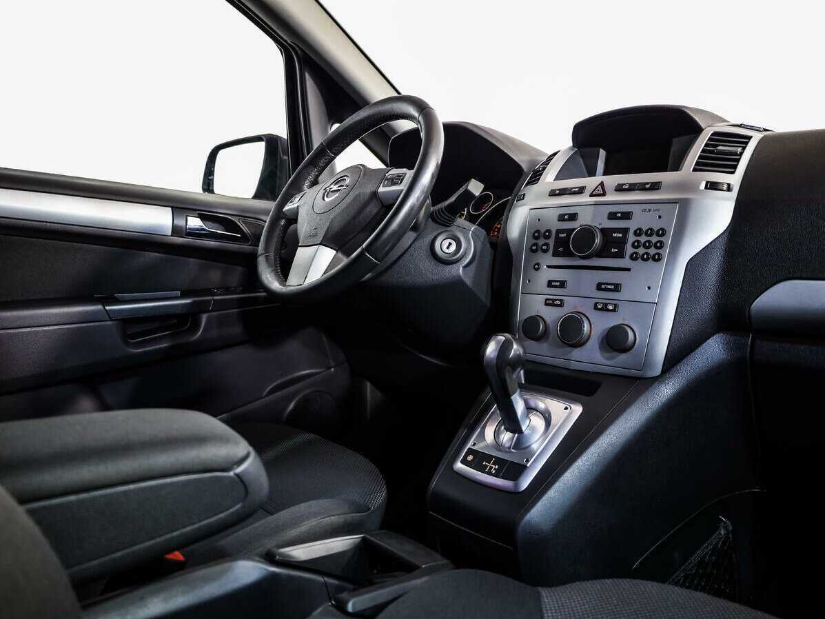 Б/У Опель Зафира 2012 года. Фото: #7