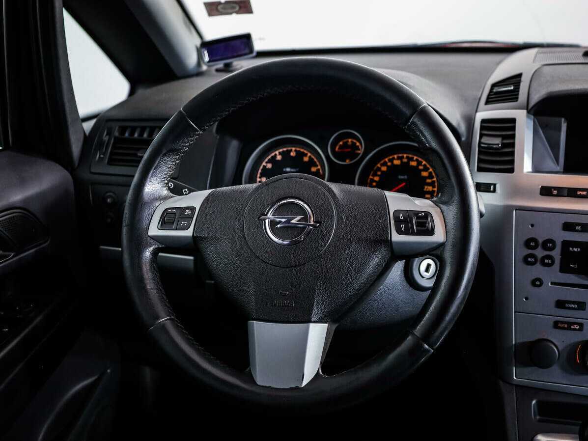 Б/У Опель Зафира 2012 года. Фото: #9