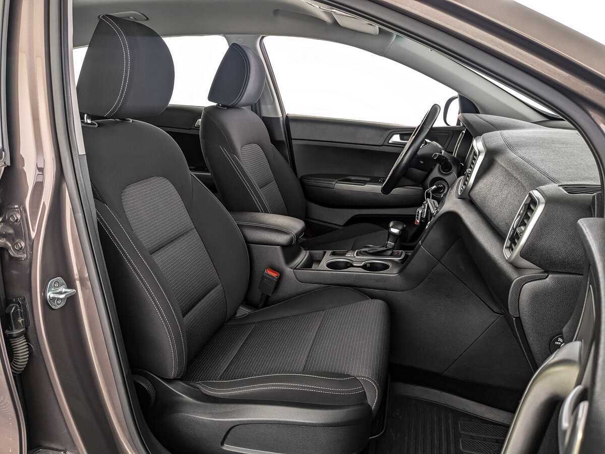 Б/У Киа Спортейдж 2020 года. Фото: #19