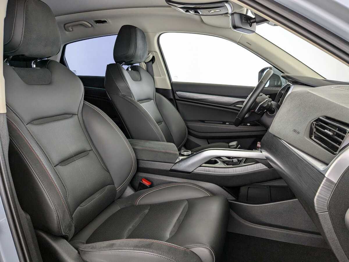 Geely Tugella 2022 года с пробегом. Фото: #19