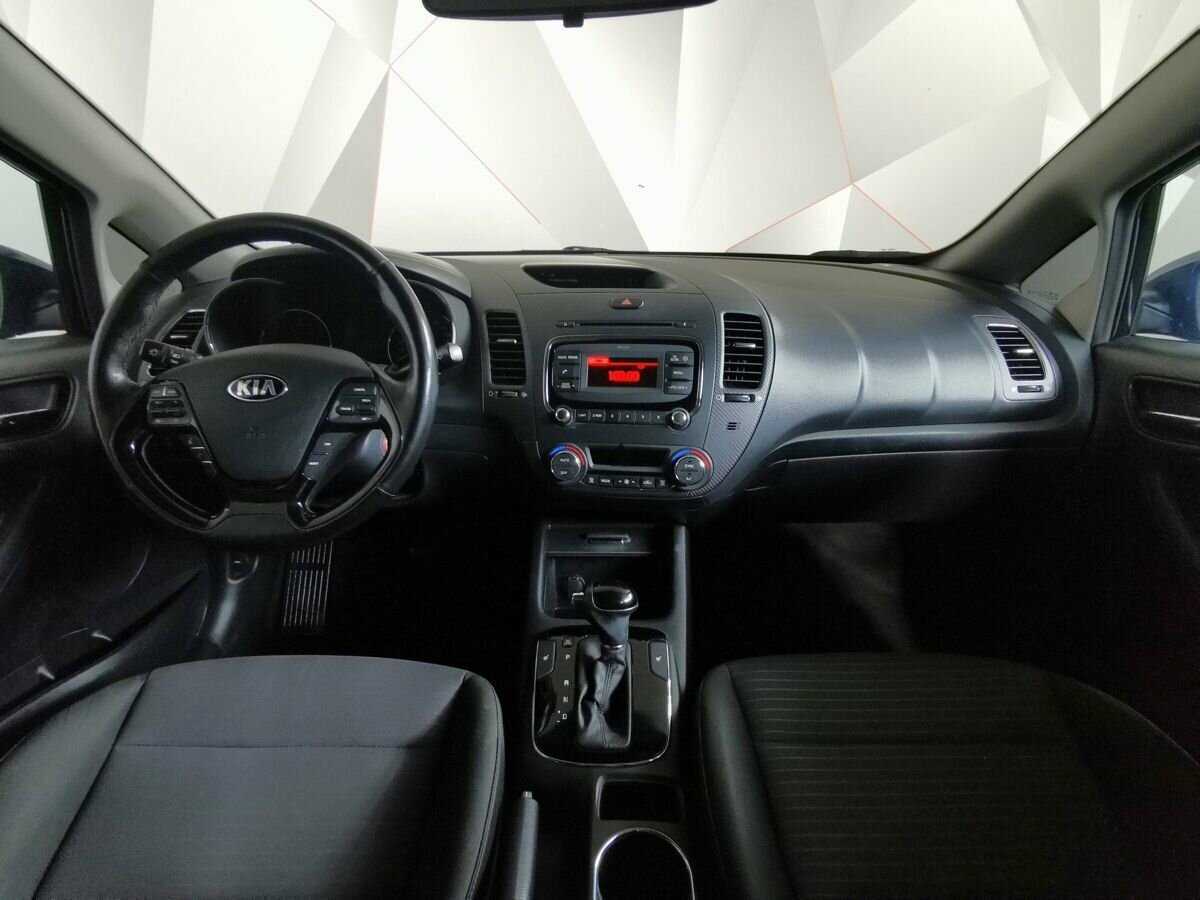 Б/У Киа Церато 2018 года. Фото: #9