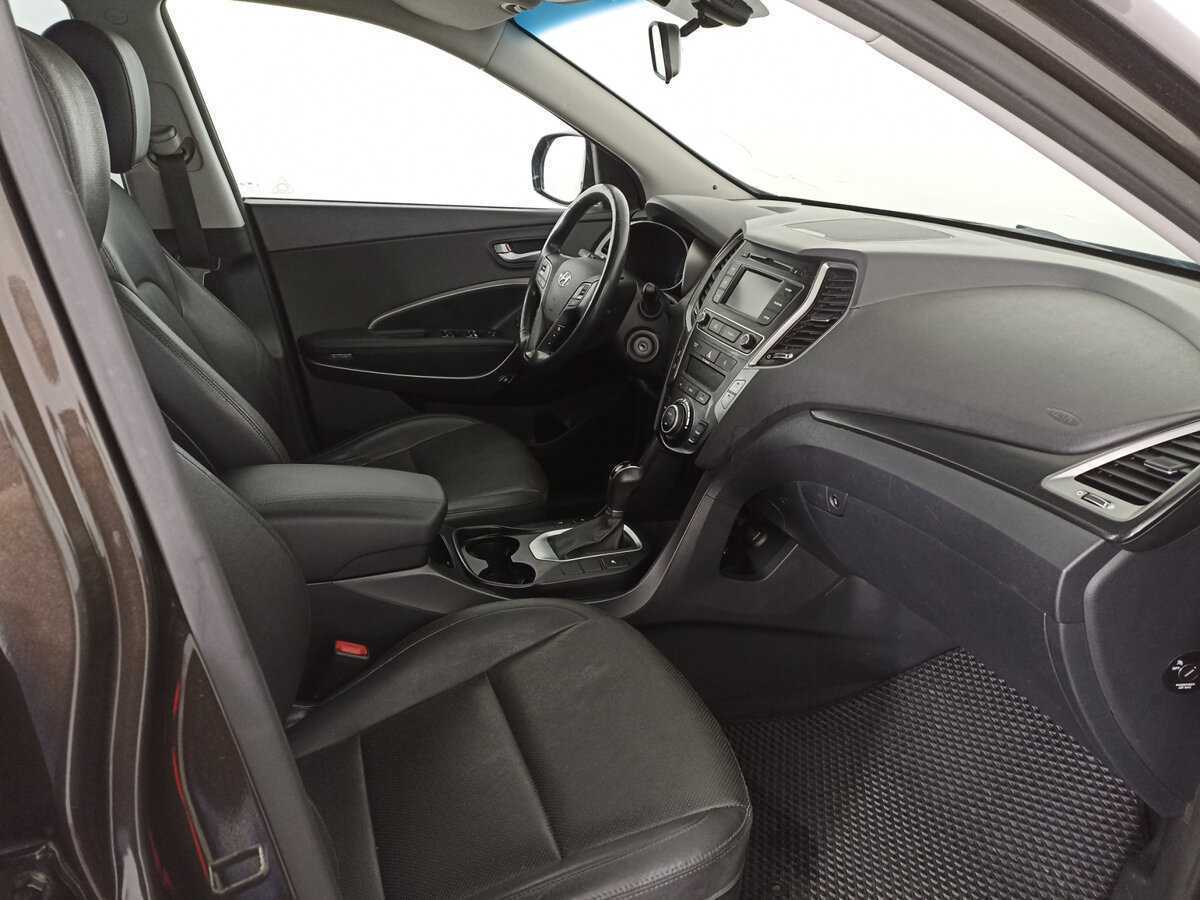 Б/У Хендай Санта Фе 2017 года. Фото: #8