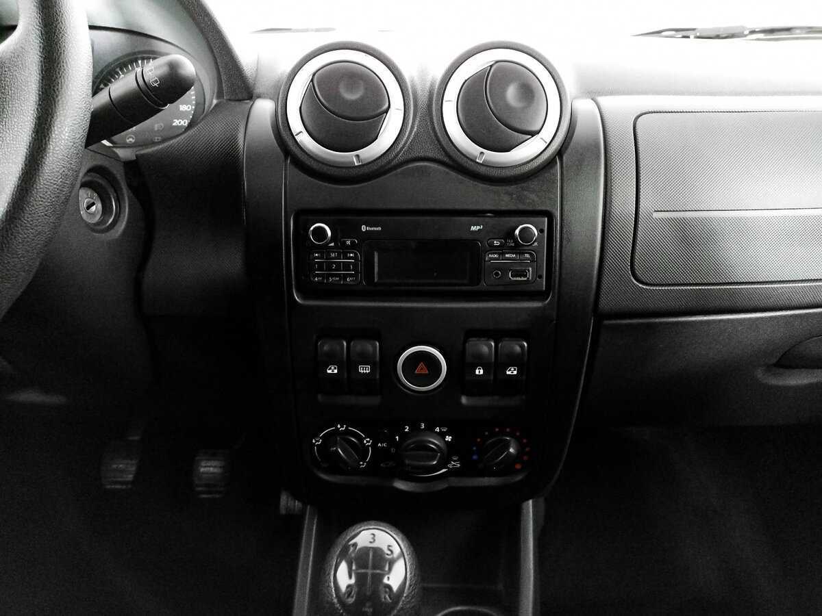 Б/У Лада (ВАЗ) Ларгус 2019 года. Фото: #9